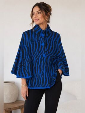 Alpaca Fina Poncho Cape Womens OS Blue Zebra Print Button Front Alpaca Wool Peru